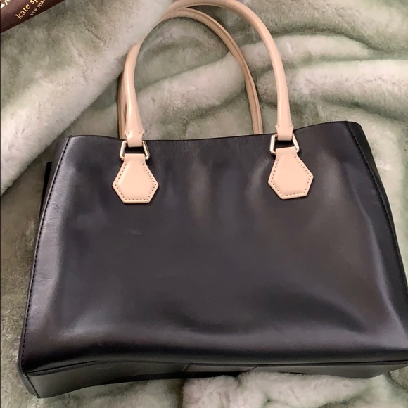 Kate spade satchel - Picture 2 of 7